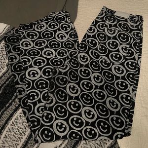 Shekou smiley pants